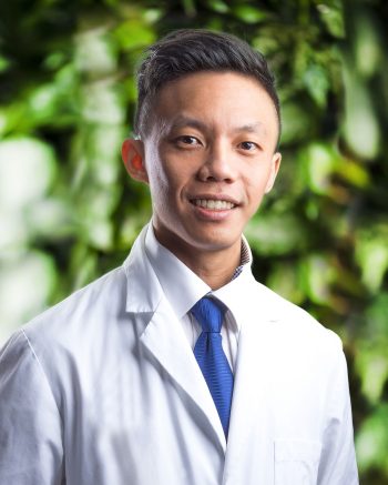 Dr. Sze Sen Samson So, oral surgery focus